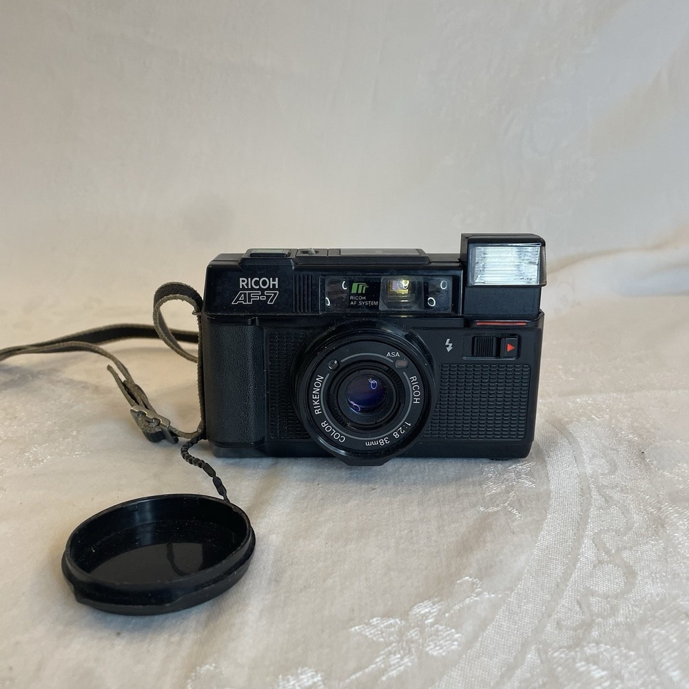 Vintage Ricoh AF-7 Camera 1:28 38mm Taiwan FOR PARTS